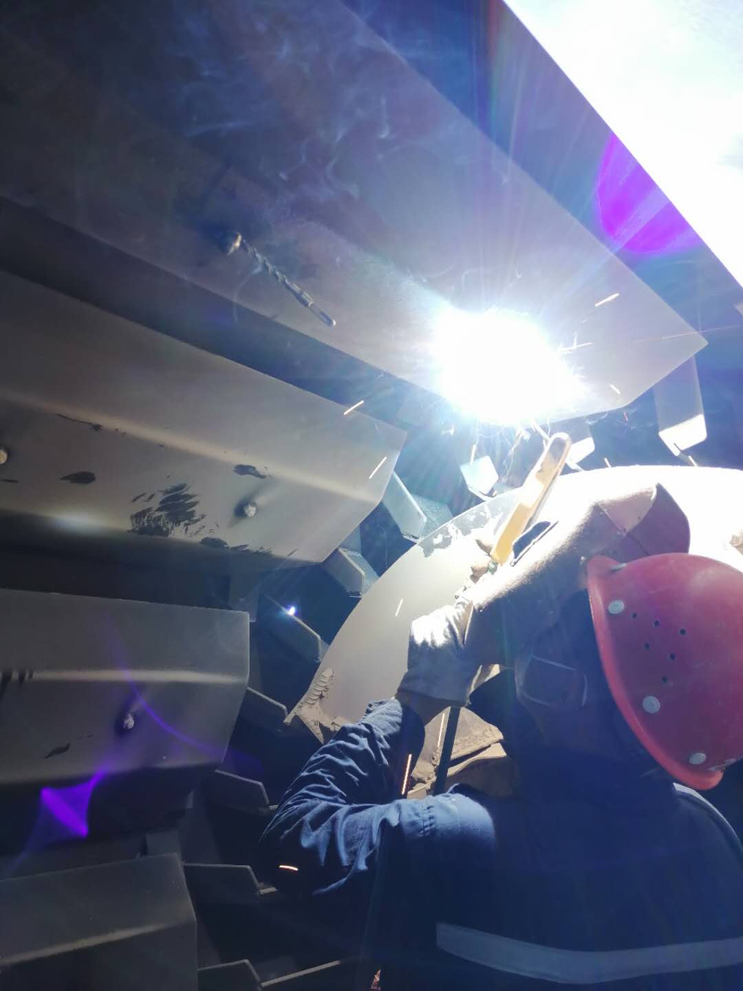 長沙太空金路橋材料有限公司,雙鋼輪壓路機(jī),福格勒瀝青攤鋪機(jī),AC系列,AF系列,SBS系列